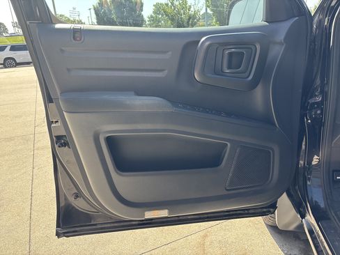 Used 2013 Honda Ridgeline Sport image 12