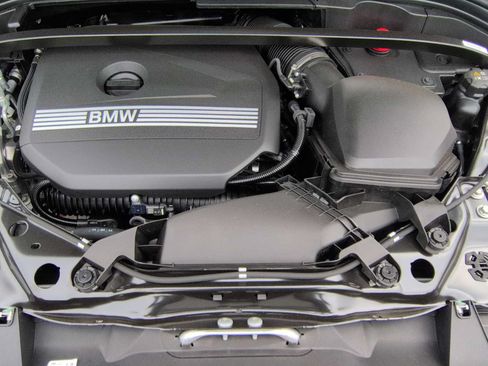 Used 2026 BMW X1 xDrive28i w/ Technology Package AWD/4WD image 15