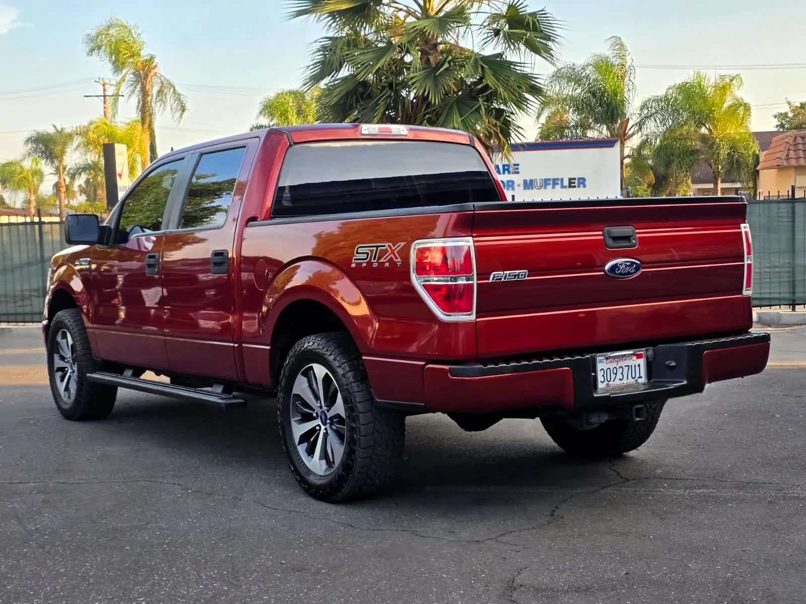 Used 2014 Ford F150 STX w/ Equipment Group 201A Mid RWD image 4