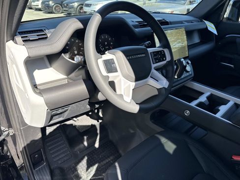 New 2026 Land Rover Defender 110 S AWD/4WD image 22