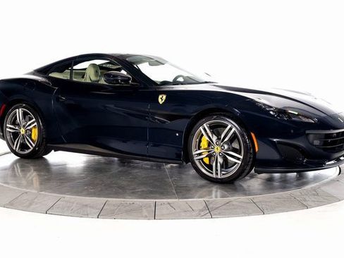 Certified 2019 Ferrari Portofino image 13