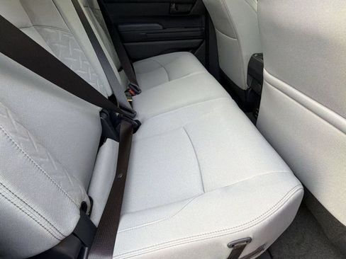 Used 2026 Toyota Tacoma SR5 RWD image 31