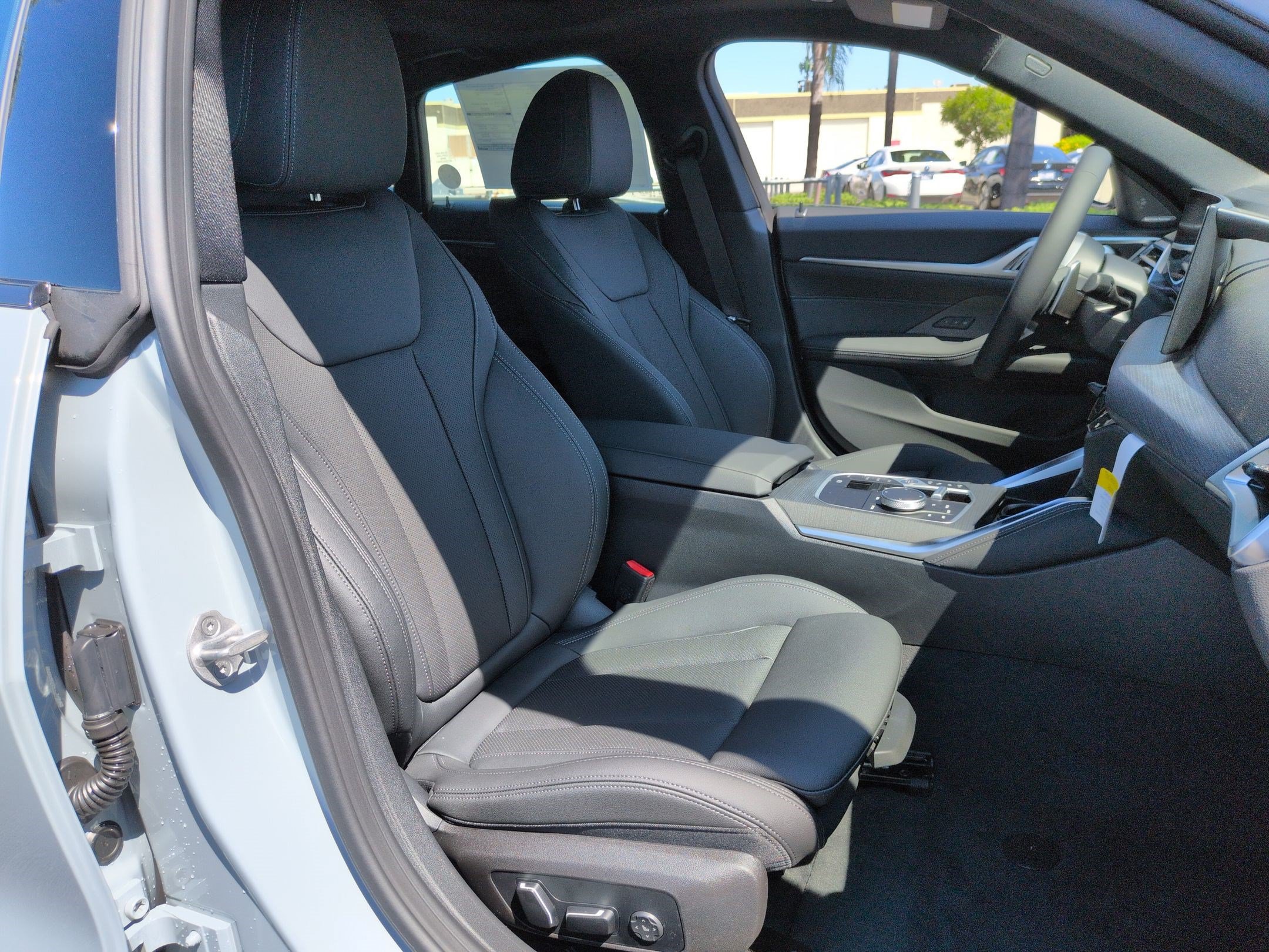 New 2026 BMW 430i w/ M Sport Package RWD image 33