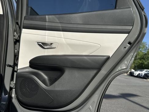 New 2026 Hyundai Tucson SEL FWD image 16
