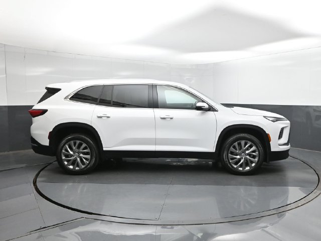 Used 2026 Buick Enclave Preferred FWD image 26