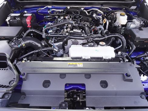 Certified 2025 Toyota Tacoma SR5 AWD/4WD image 21