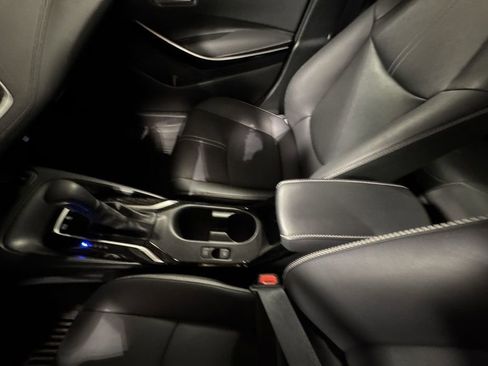 Used 2024 Toyota Corolla XLE image 27