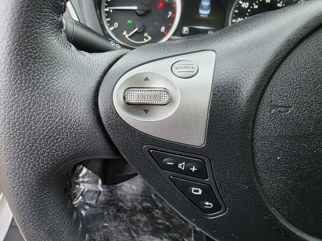 Used 2016 Nissan Sentra SV w/ Style Package FWD image 30