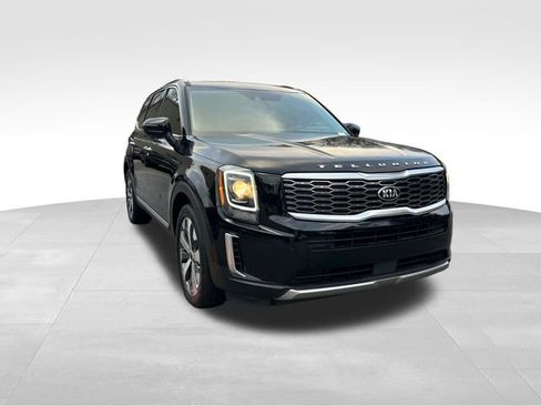 Used 2020 Kia Telluride S w/ S 8 Passenger Seating Package image 7