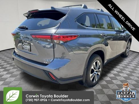 Used 2023 Toyota Highlander XLE AWD/4WD image 8