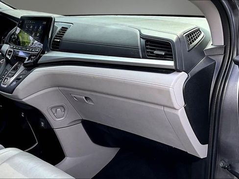 Used 2023 Honda Odyssey EX-L image 27
