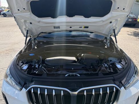 Used 2025 BMW X1 xDrive28i AWD/4WD image 20