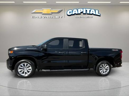 Used 2022 Chevrolet Silverado 1500 Custom w/ Safety Confidence Package AWD/4WD image 2
