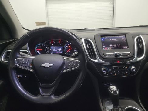 Used 2021 Chevrolet Equinox LT FWD image 22