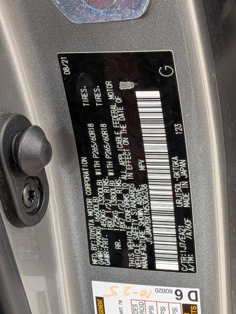 Used 2022 Lexus GX 460 Premium w/ Premium Package AWD/4WD image 39