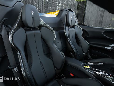 Used 2023 Ferrari SF90 Spider AWD/4WD image 39