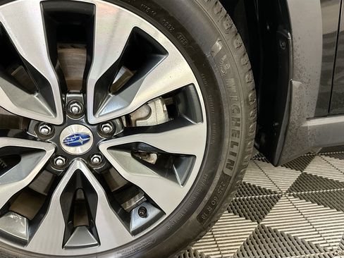 Used 2023 Subaru Outback Touring XT AWD/4WD image 37