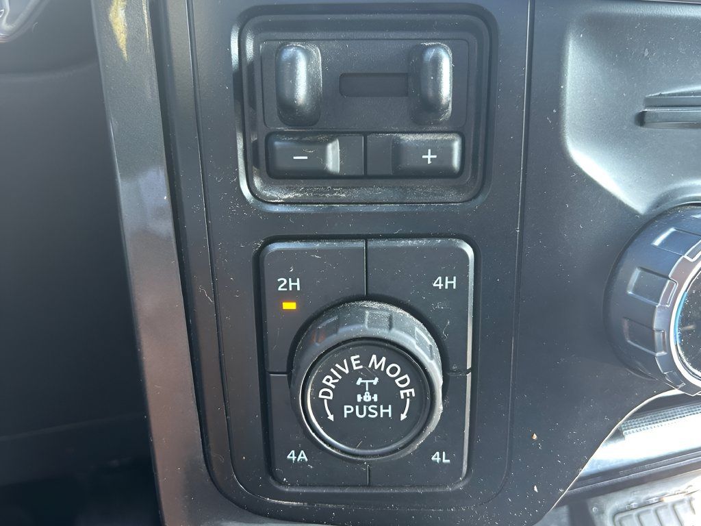 Used 2023 Ford F150 Lariat w/ Equipment Group 502A High AWD/4WD image 19