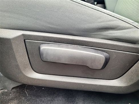 Used 2017 RAM 1500 Express image 11