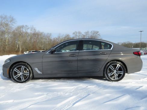 Used 2022 BMW 530i xDrive 530i xDrive w/ Premium Package image 8