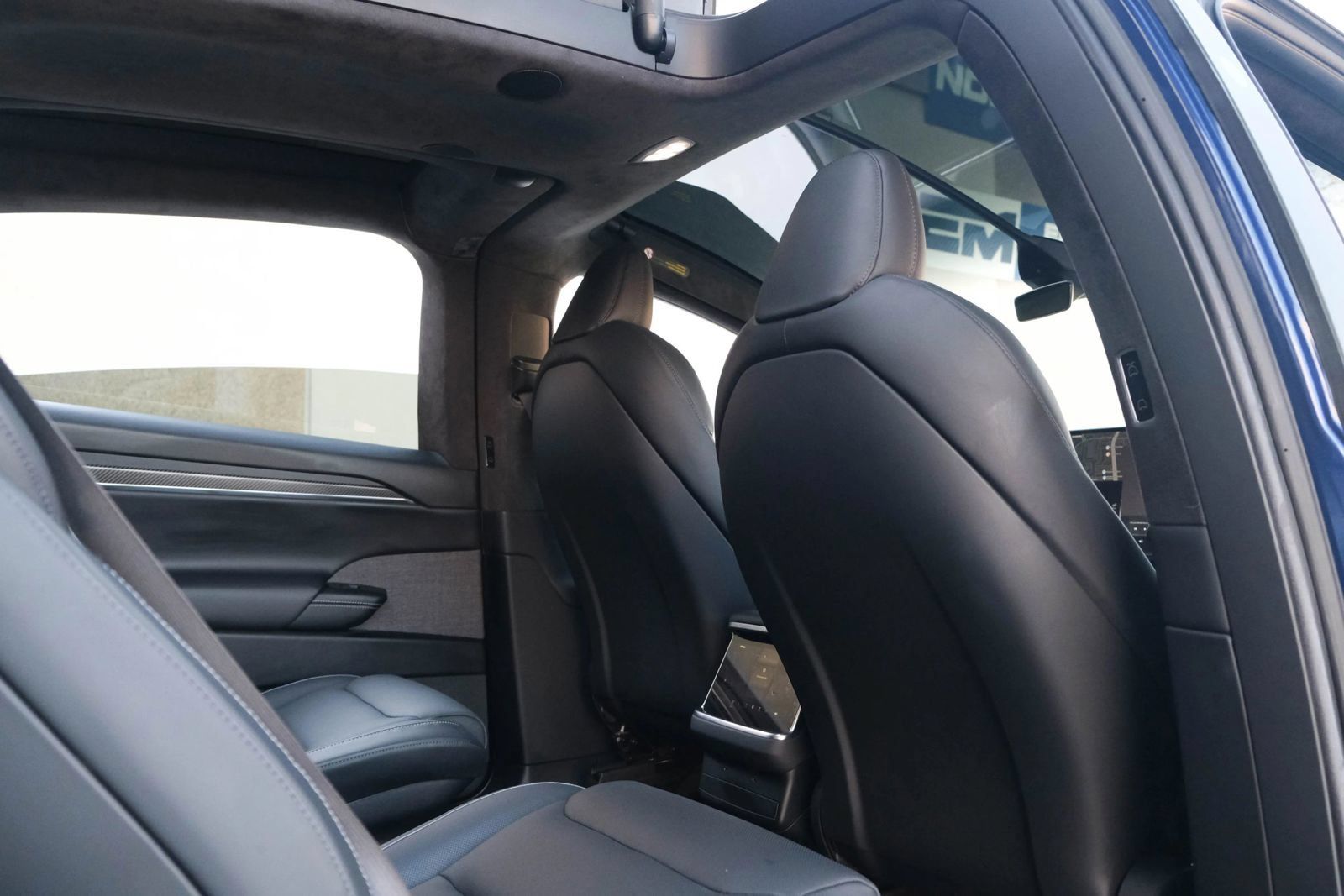 Used 2023 Tesla Model X Plaid AWD/4WD image 28