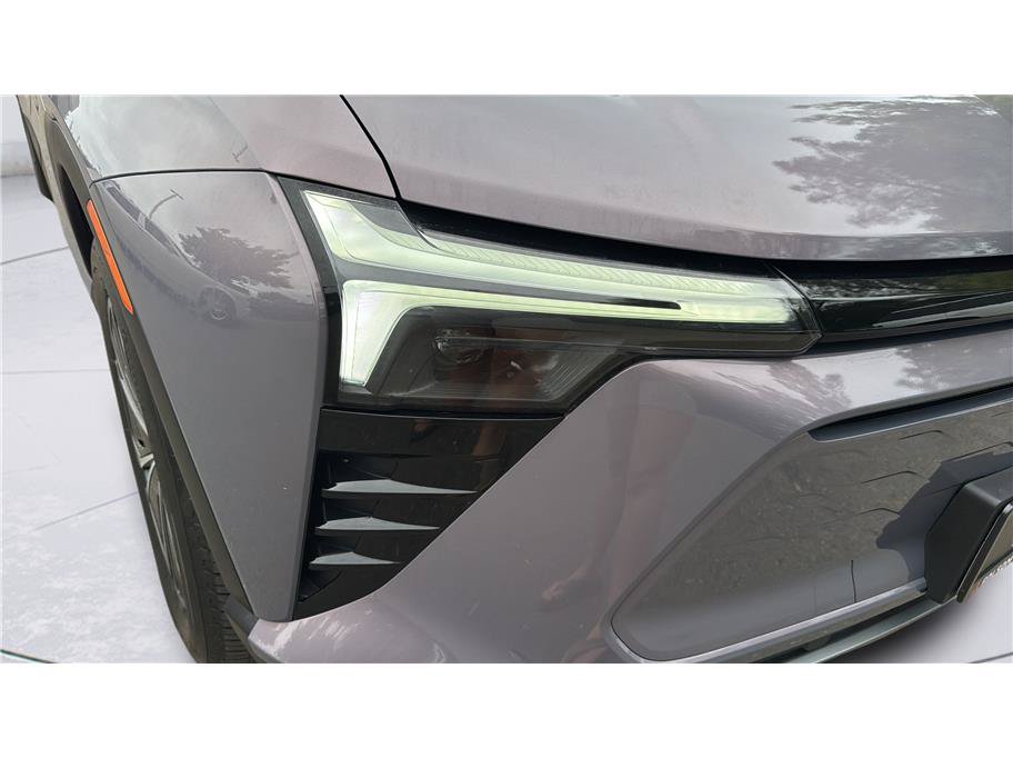 Used 2024 Chevrolet Blazer EV LT AWD/4WD image 37