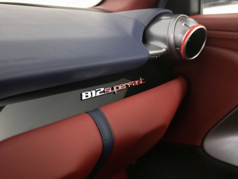 Certified 2018 Ferrari 812 Superfast RWD image 30