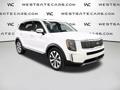 Used 2020 Kia Telluride S w/ S 8 Passenger Seating Package