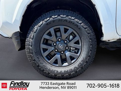 Used 2023 Toyota Tacoma SR5 RWD image 12