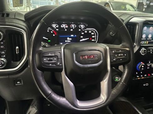 Used 2022 GMC Sierra 1500 Elevation w/ Driver Alert Package I AWD/4WD image 15