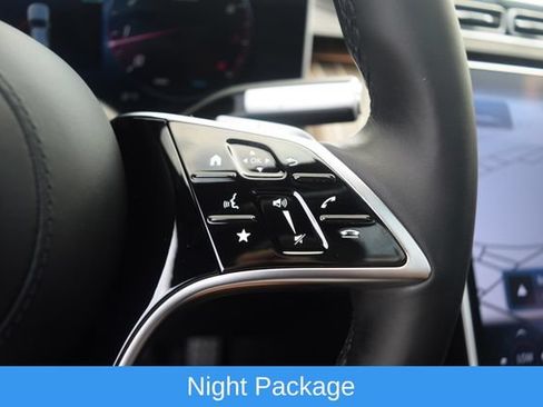 Used 2021 Mercedes-Benz S 580 4MATIC Sedan image 4
