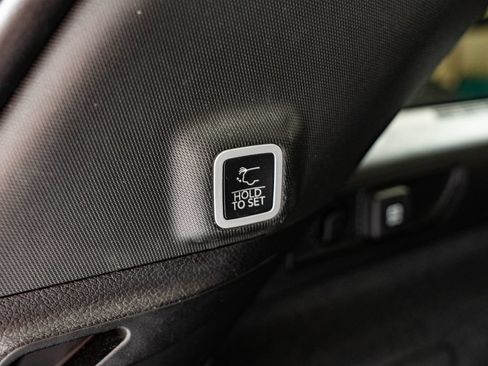 Used 2022 Jeep Grand Cherokee Summit AWD/4WD image 21