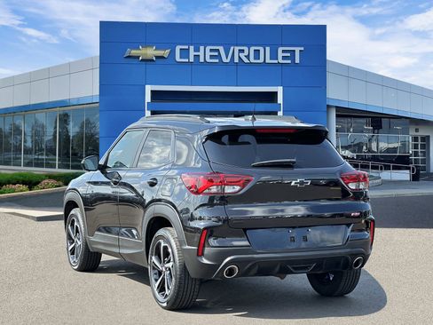 Certified 2023 Chevrolet TrailBlazer RS w/ Convenience Package AWD/4WD image 3