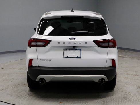 Certified 2025 Ford Escape Active image 8