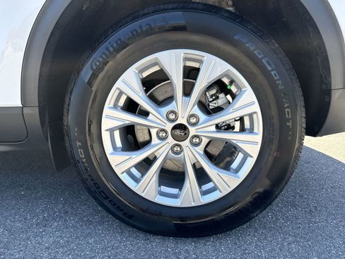 Used 2025 Ford Escape Active AWD/4WD image 21