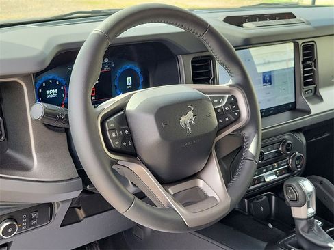 New 2026 Ford Bronco Big Bend w/ Black Diamond Package image 11