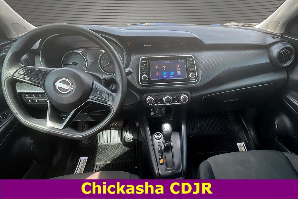 Used 2025 Nissan Kicks Play S FWD image 7
