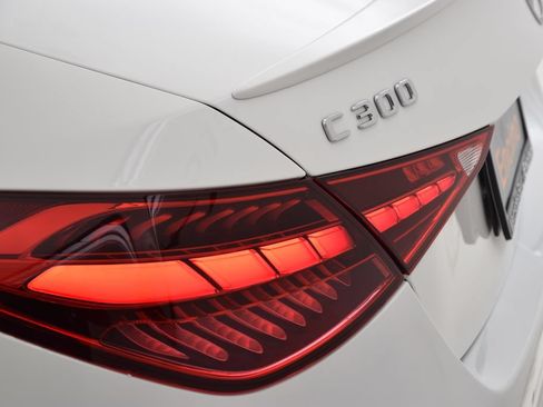 Used 2023 Mercedes-Benz C 300 Sedan image 13