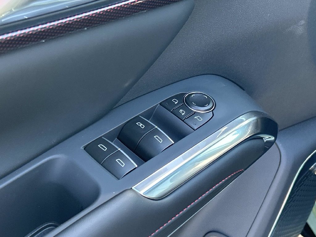 New 2027 Chevrolet Traverse RS AWD/4WD image 17