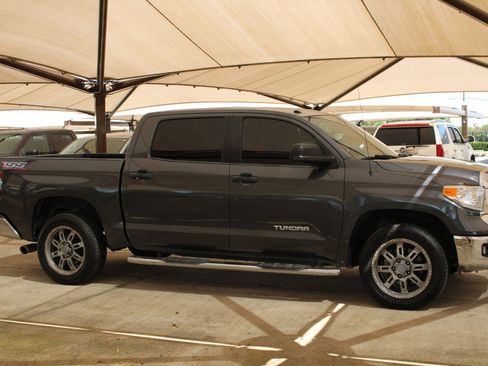 Used 2016 Toyota Tundra SR5 image 14