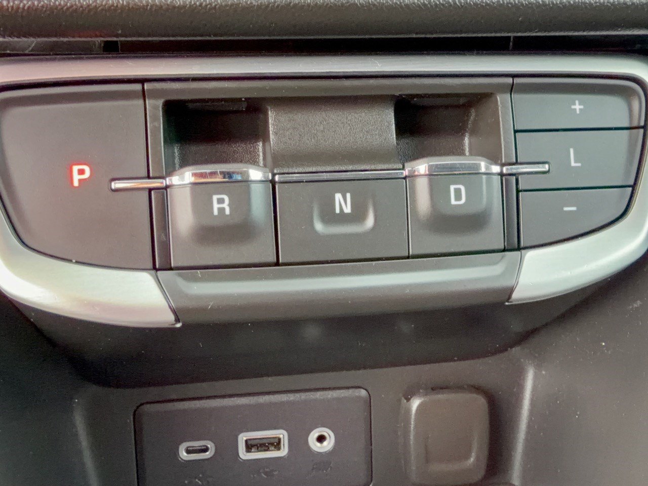 Used 2023 GMC Terrain SLE w/ Driver Convenience Package AWD/4WD image 21