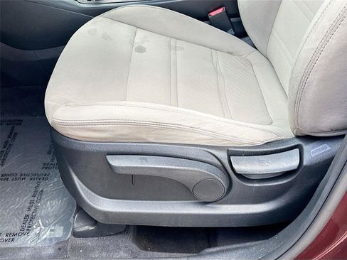 Used 2017 Kia Sorento FWD image 18