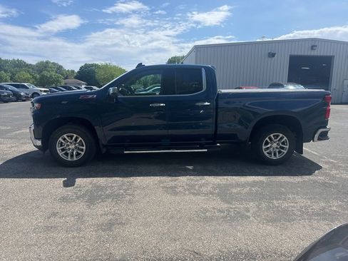 Used 2019 Chevrolet Silverado 1500 LTZ AWD/4WD image 2