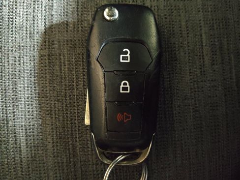 Used 2021 Ford F150 XL w/ XL Power Equipment Group image 32