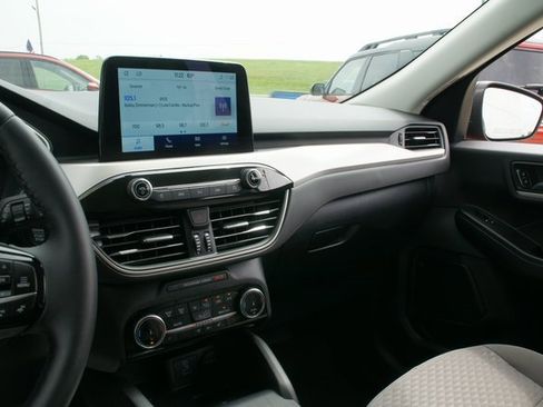 Used 2022 Ford Escape SE w/ Convenience Package image 20