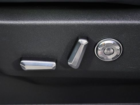 New 2027 Lincoln Navigator Reserve w/ Jet Appearance Package AWD/4WD image 14