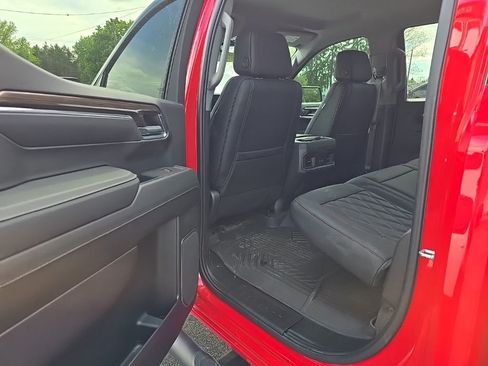 Used 2024 Chevrolet Silverado 1500 LT Trail Boss w/ Protection Package AWD/4WD image 28