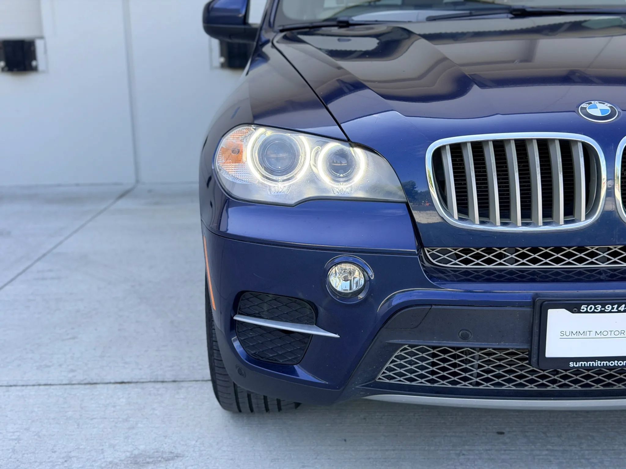 Used 2012 BMW X5 xDrive35d AWD/4WD image 9