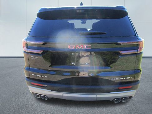 New 2026 GMC Acadia Elevation w/ Elevation Premium Package FWD image 9