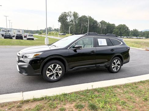 Used 2020 Subaru Outback Limited w/ Popular Package #2 AWD/4WD image 4